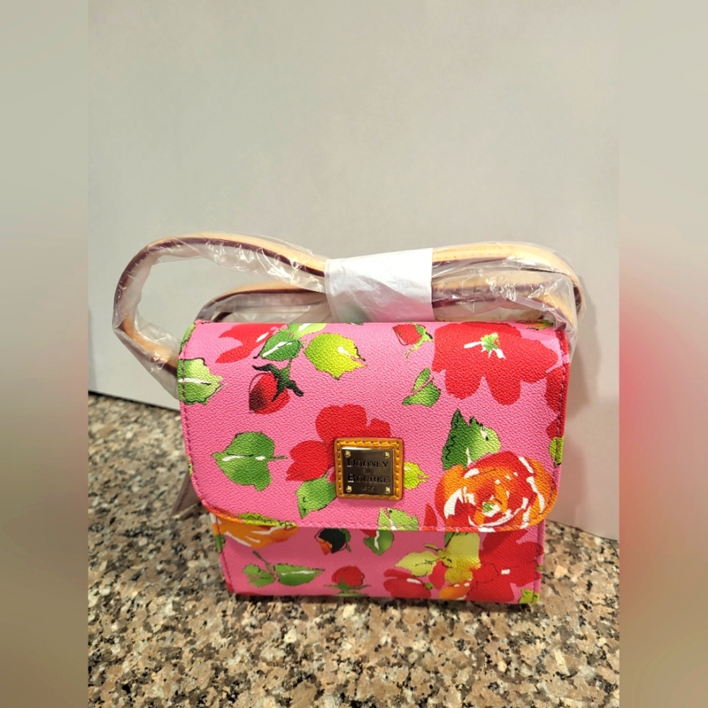 Dooney & Bourke